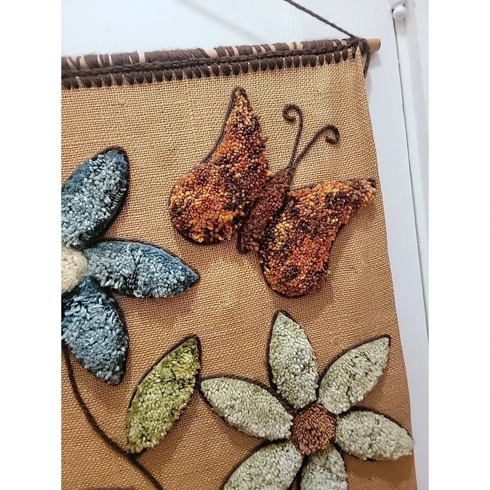 VINTAGE LARGE BOHO WALL HANGING LATCH HOOK OWL BUTTERFLY FLOWERS 70'S 39